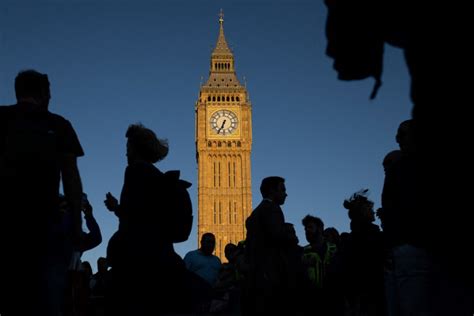 MPs accused of violent and sexual offenses face UK parliament ban